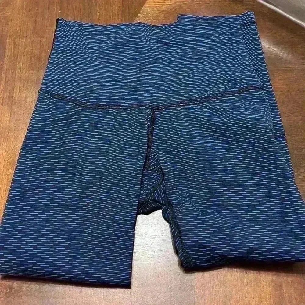 Lululemon high rise crop legging